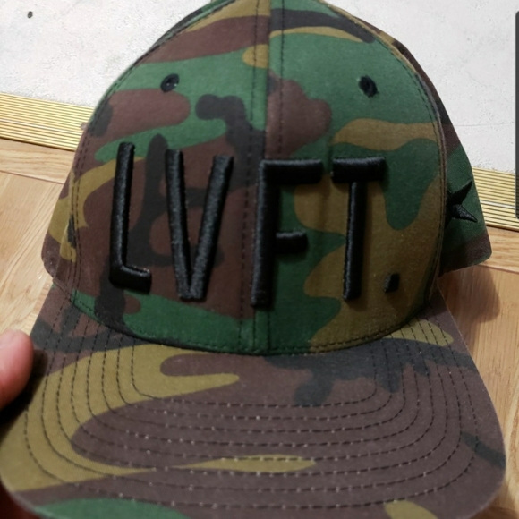 LVFT Camo Cap - Picture 1 of 3